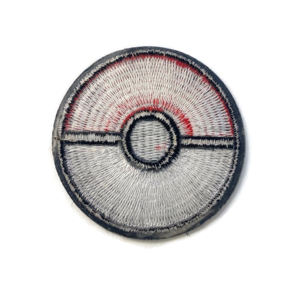 Pokémon Ball Embroidered Patch - Picture 3 of 3